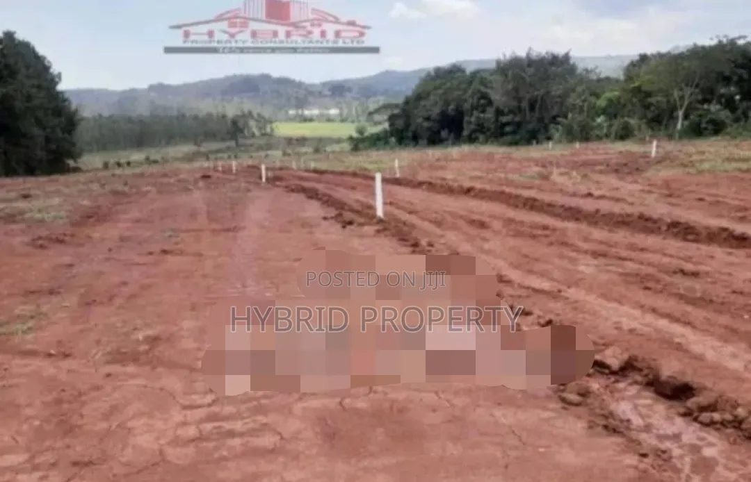 Prime Plots for Sale at Kasenge~Nsagu Nakawuka~Entebbe Road. in Nsangi