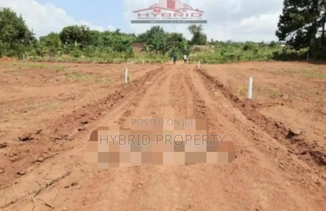Prime Plots for Sale at Kasenge~Nsagu Nakawuka~Entebbe Road. in Nsangi