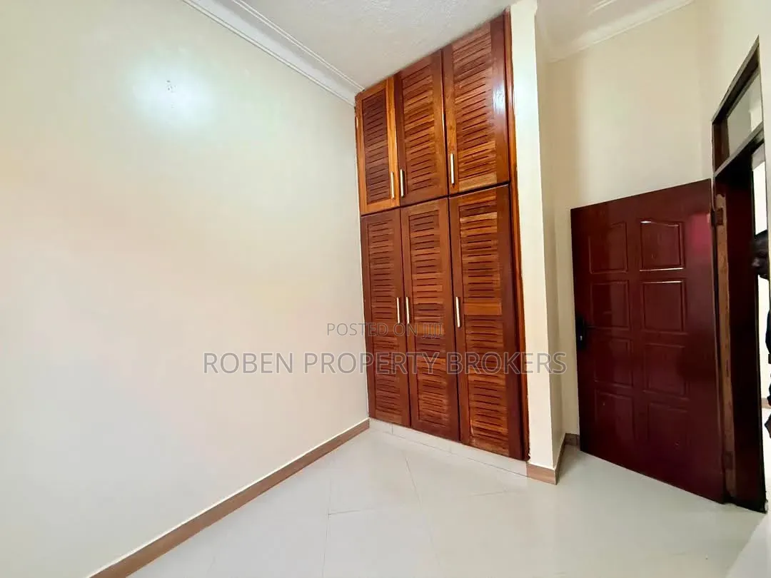1bdrm House in Roben Property, Nakawa for rent in Nakawa