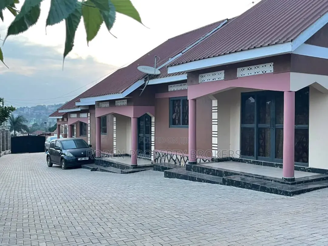 1bdrm House in Roben Property, Nakawa for rent in Nakawa