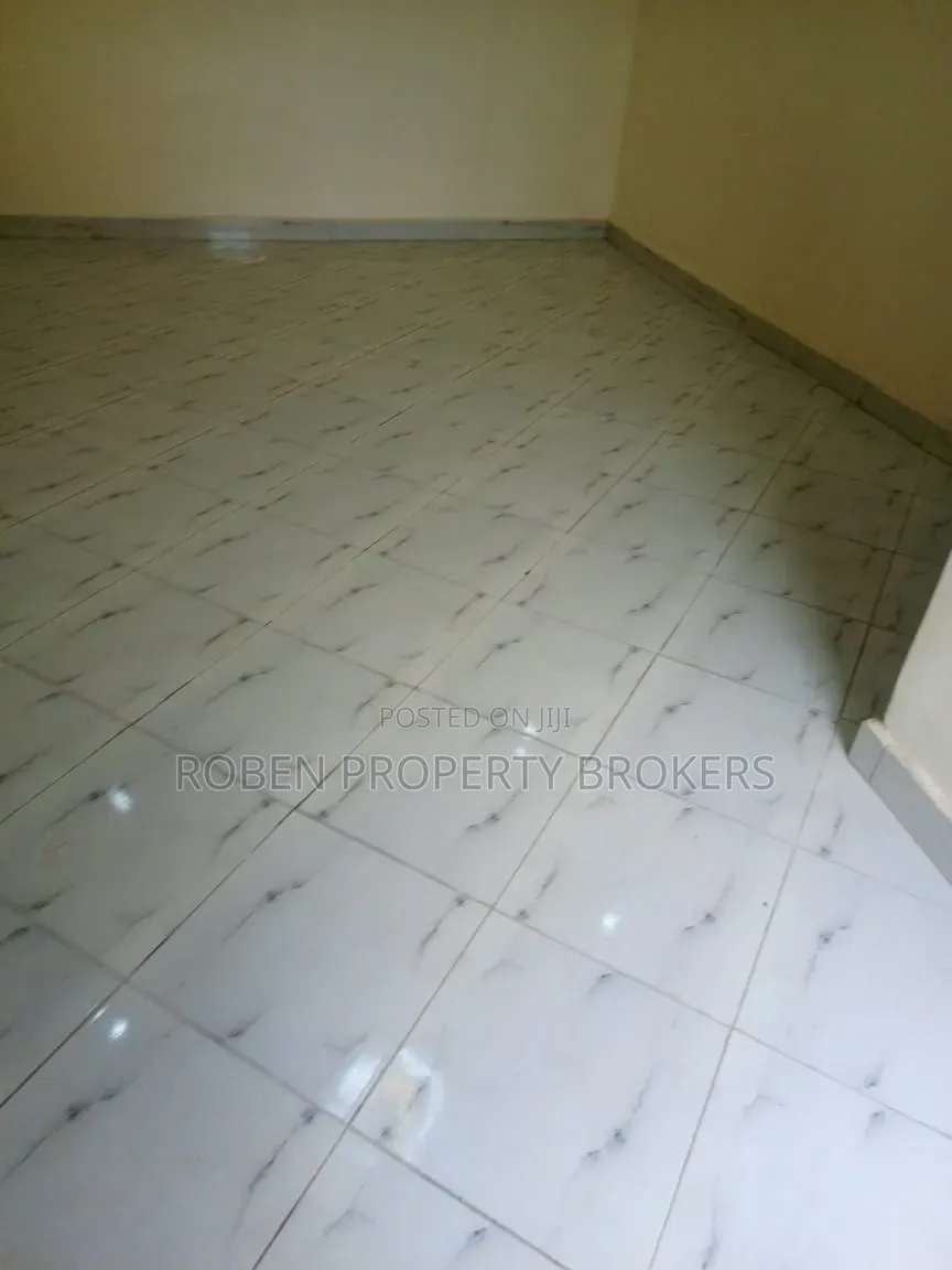 1bdrm House in Roben Property, Nakawa for rent in Nakawa