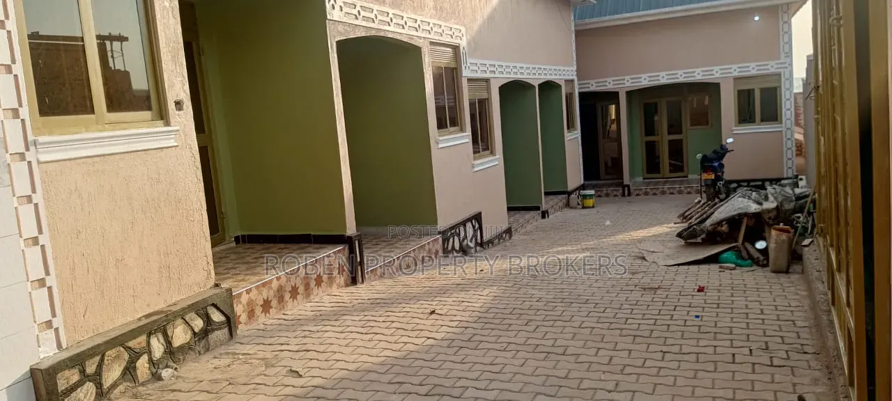 1bdrm House in Roben Property, Nakawa for rent in Nakawa