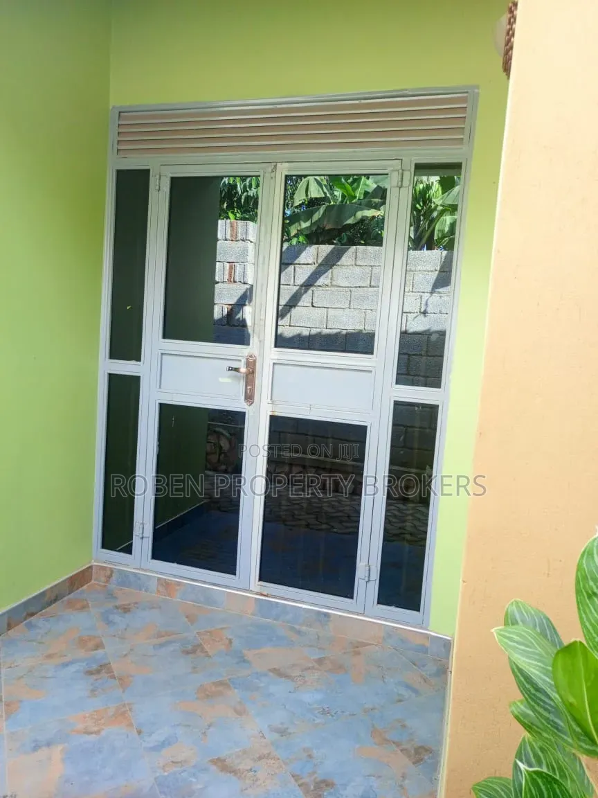 1bdrm Apartment in Roben Property, Nakawa for rent in Nakawa