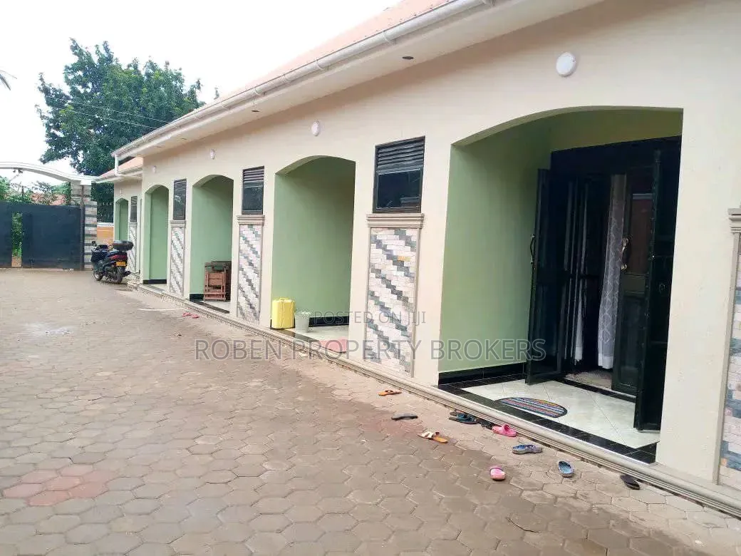 1bdrm House in Roben Property, Nakawa for rent in Nakawa