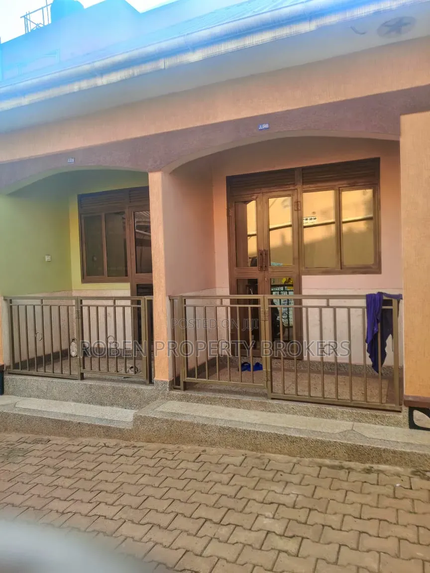 1bdrm House in Roben Property, Rubaga for rent in Rubaga