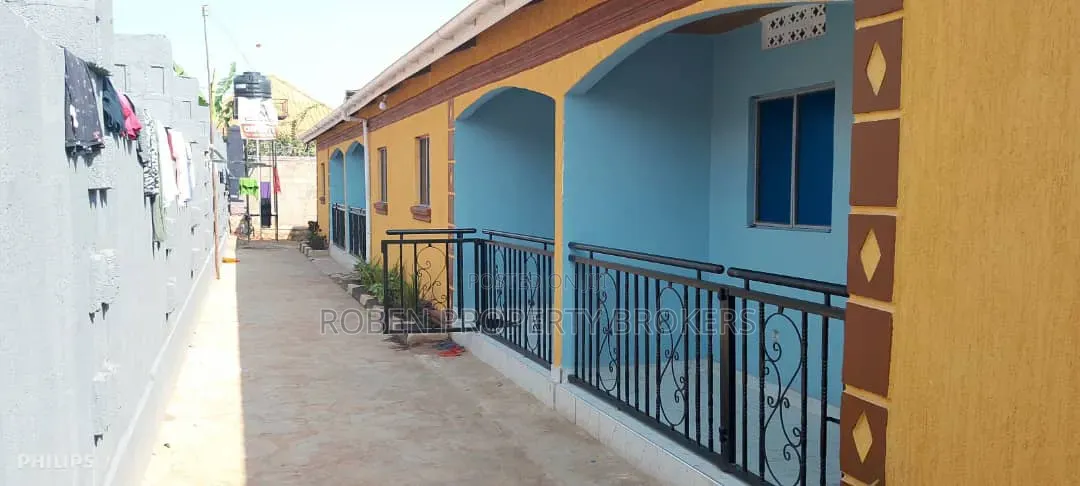 1bdrm House in Roben Property, Rubaga for rent in Rubaga