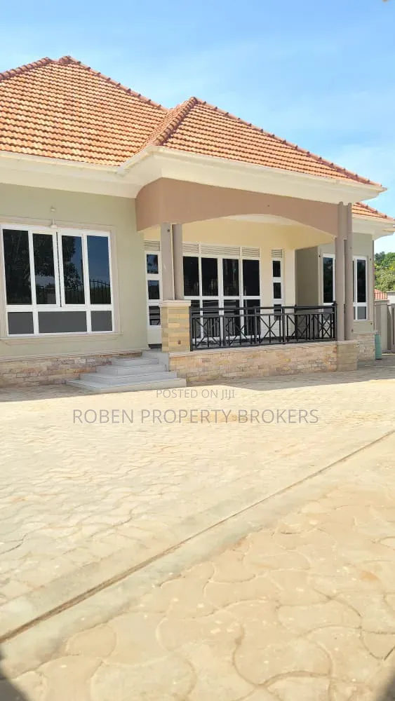 2bdrm House in Roben Property, Nakawa for rent in Nakawa