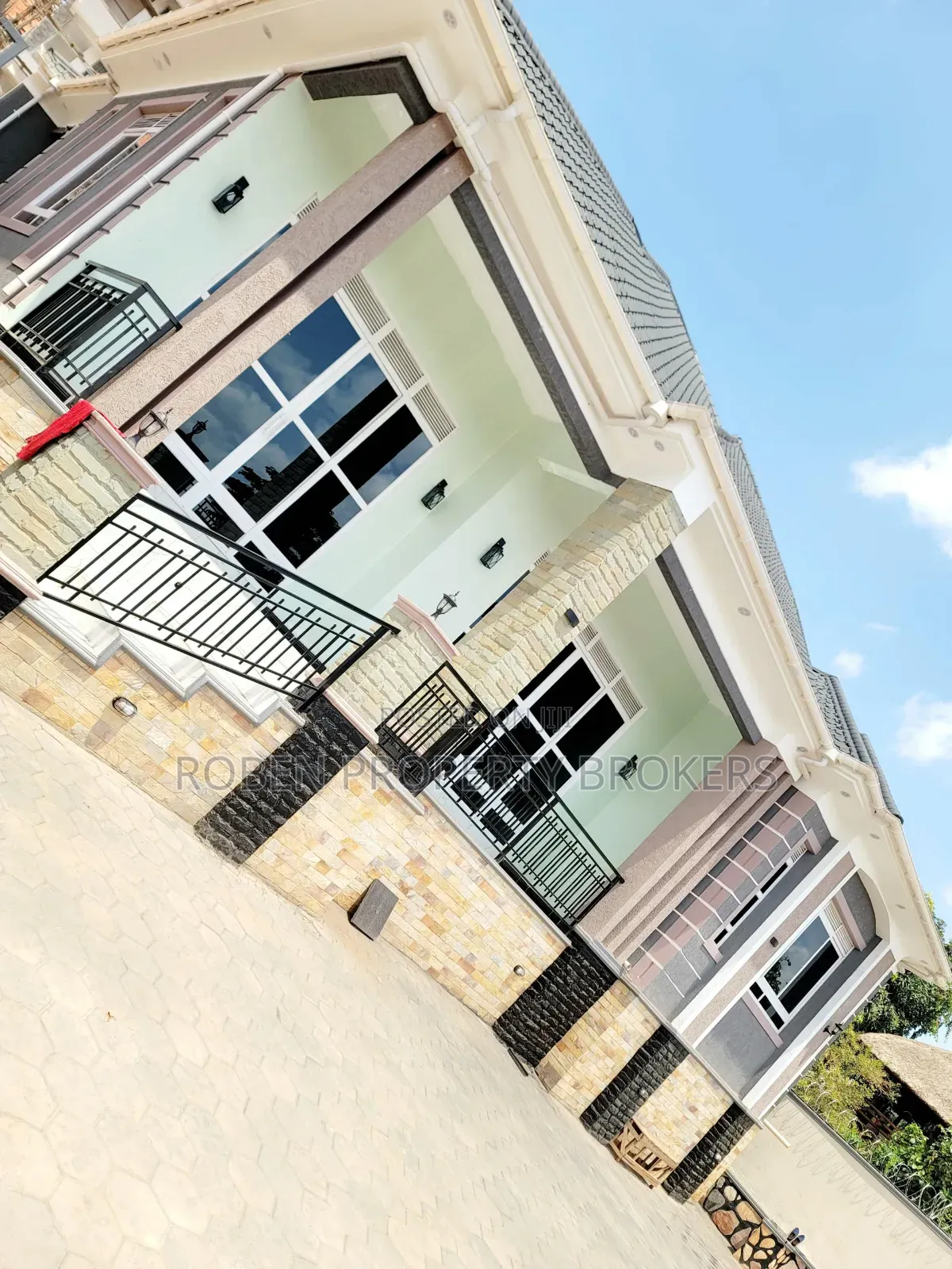 1bdrm House in Roben Property, Rubaga for rent in Rubaga