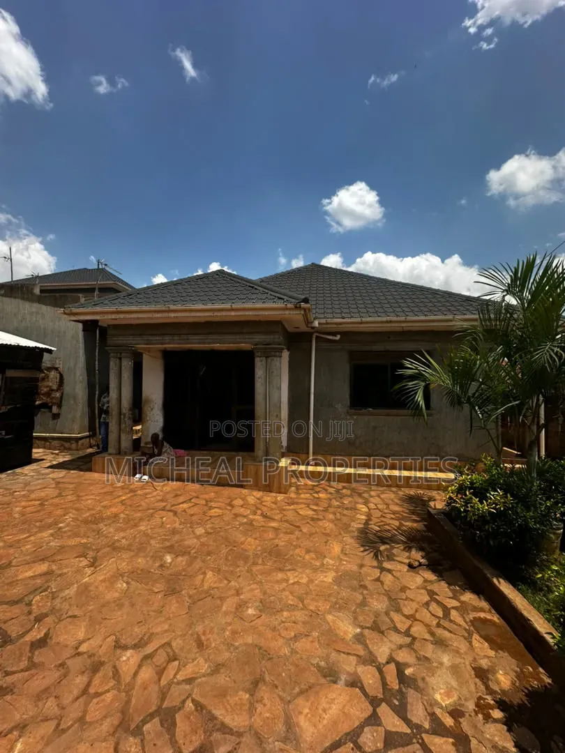 3bdrm House in Gayaza Kayebe, Wakiso / Wakiso for sale in Wakiso / Wakiso