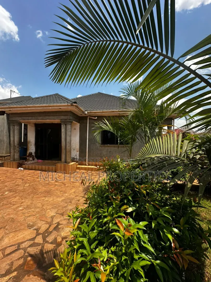 3bdrm House in Gayaza Kayebe, Wakiso / Wakiso for sale in Wakiso / Wakiso