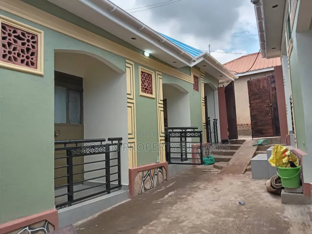 2bdrm House in Roben Property, Nakawa for rent in Nakawa