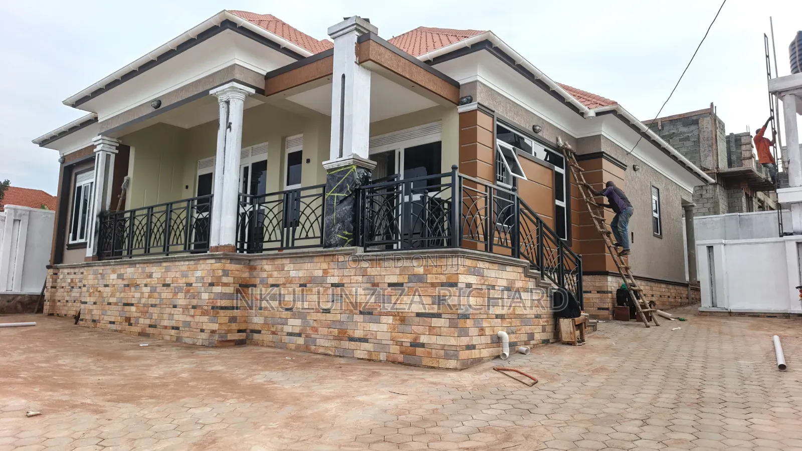 4bdrm Bungalow in Kira Nsasa for sale in Kira