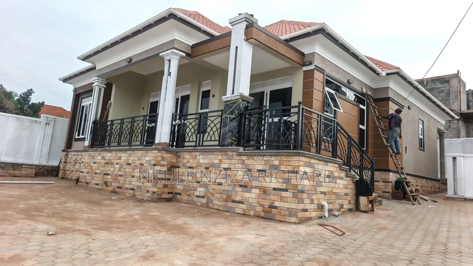 4bdrm Bungalow in Kira Nsasa for sale in Kira