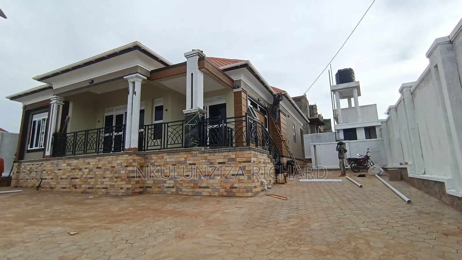 4bdrm Bungalow in Kira Nsasa for sale in Kira