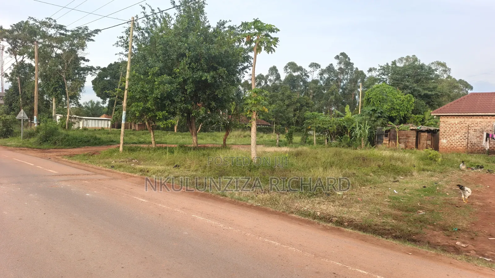 Commercial Plot for Sale in Kitukutwe Town 10decimals Ready Land Title in Kira