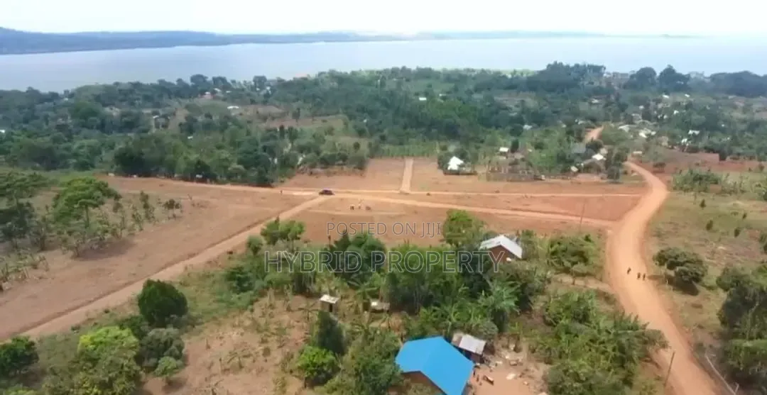 Prime Plots for Sale at Kasanje~Buwaya Airport View/Lakeview Estate. in Kasanje