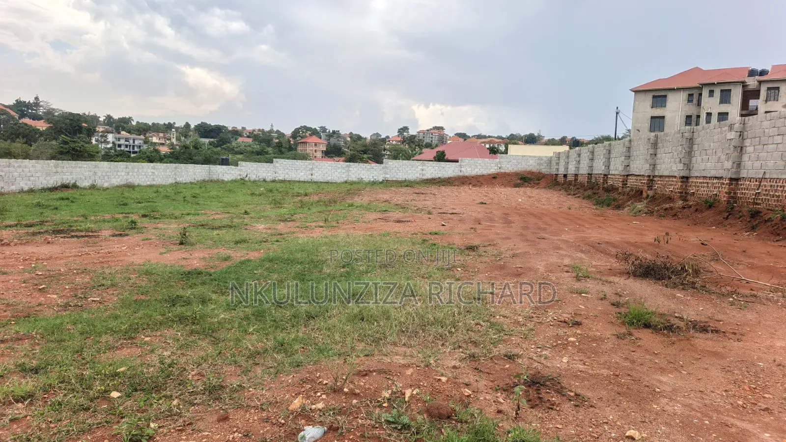 40decimal in Kira Mamerito Road It's All Fenced Private Mail Land in Kira