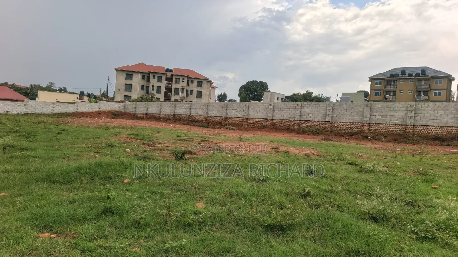 40decimal in Kira Mamerito Road It's All Fenced Private Mail Land in Kira