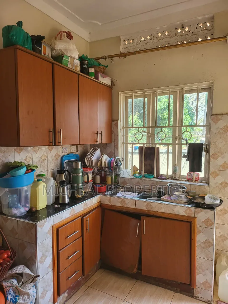 3bdrm House in Kanyanya Police, Kawempe for sale in Kawempe