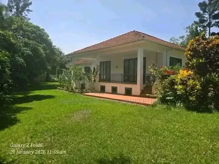 Ntinda 7 Bedrooms Office House for Rent in Central Division