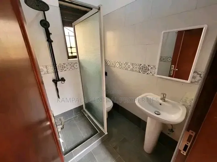 2bdrm Apartment in Nsambya, Central Division for rent in Central Division
