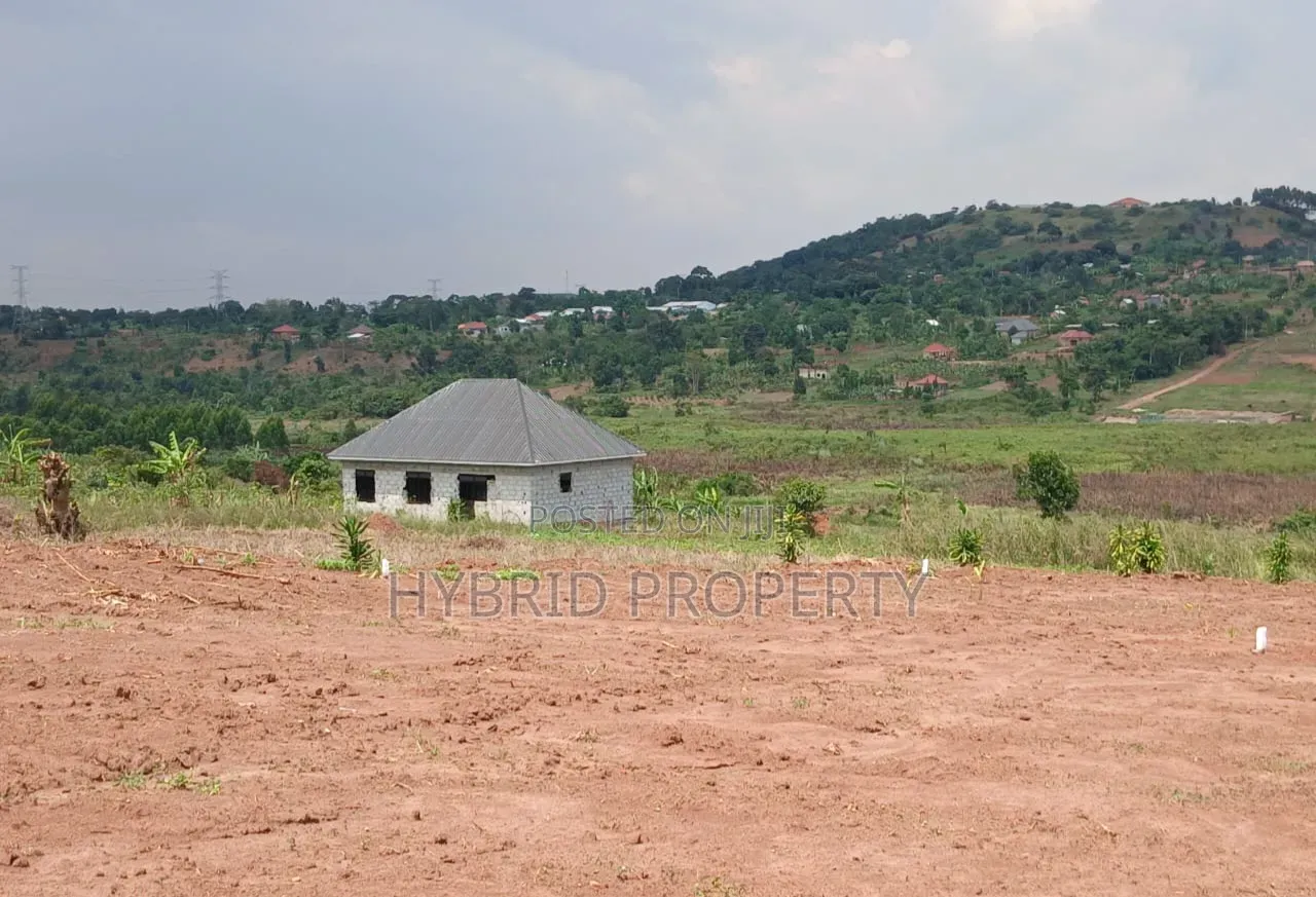 Prime Plots for Sale at Kabira~Kyanja Mpigi Land Estate~Masaka Road. in Buwama