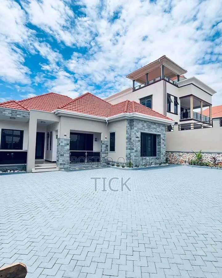 4bdrm House in Kira, Nakawa for sale in Nakawa
