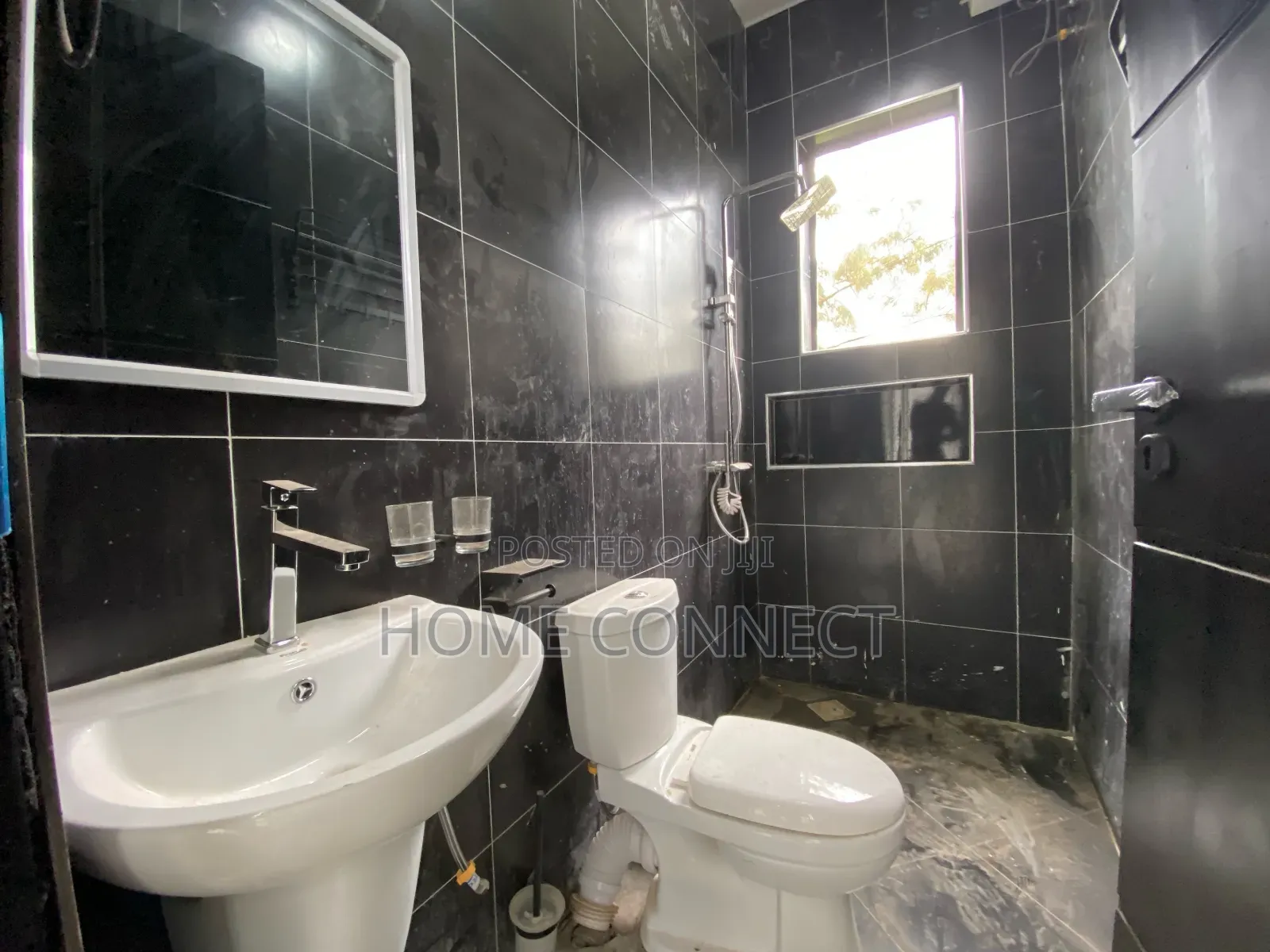 2bdrm Apartment in Mutungo Hill, Central Division for rent in Central Division