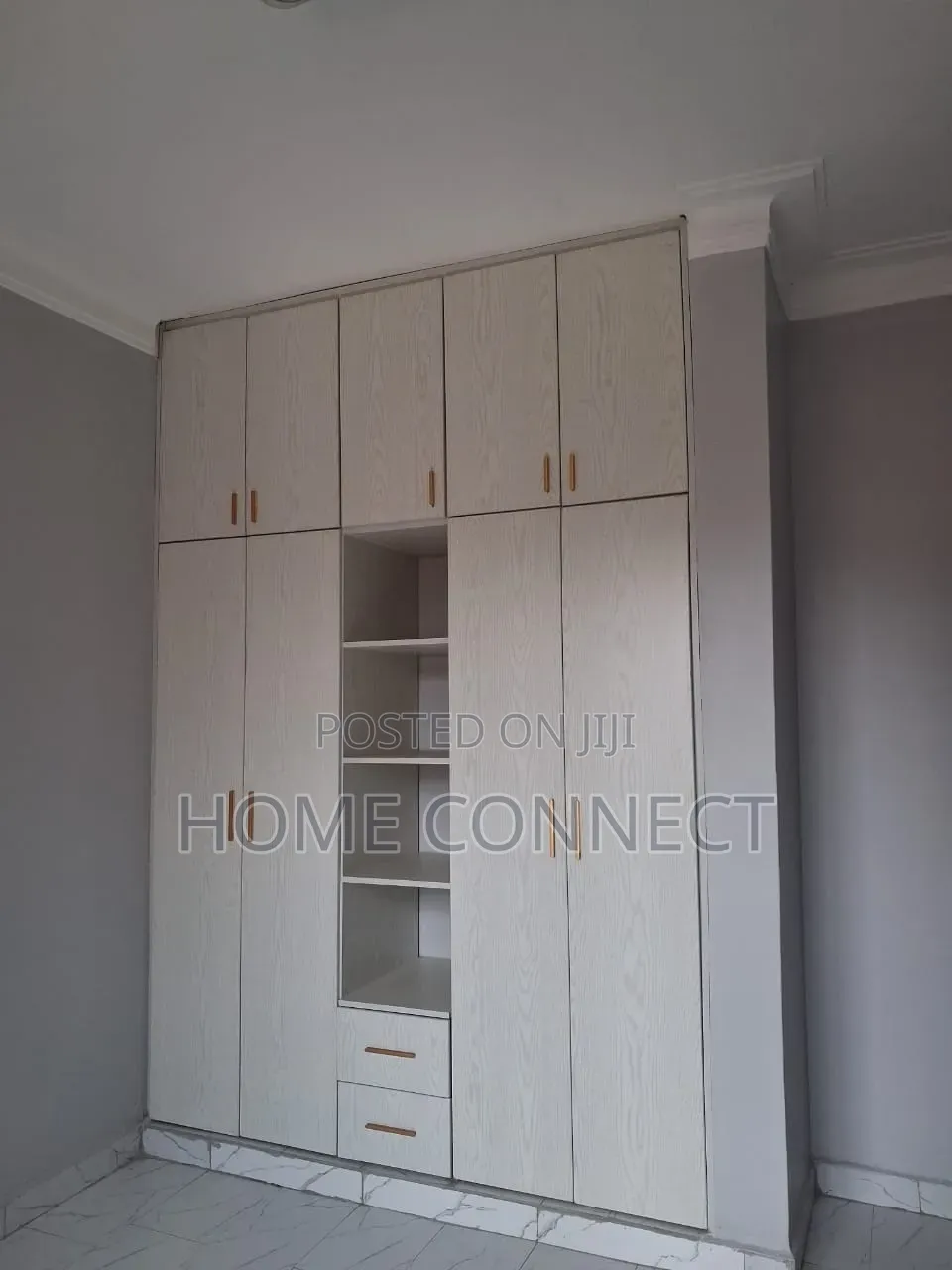 2bdrm Apartment in Mutungo, Central Division for rent in Central Division