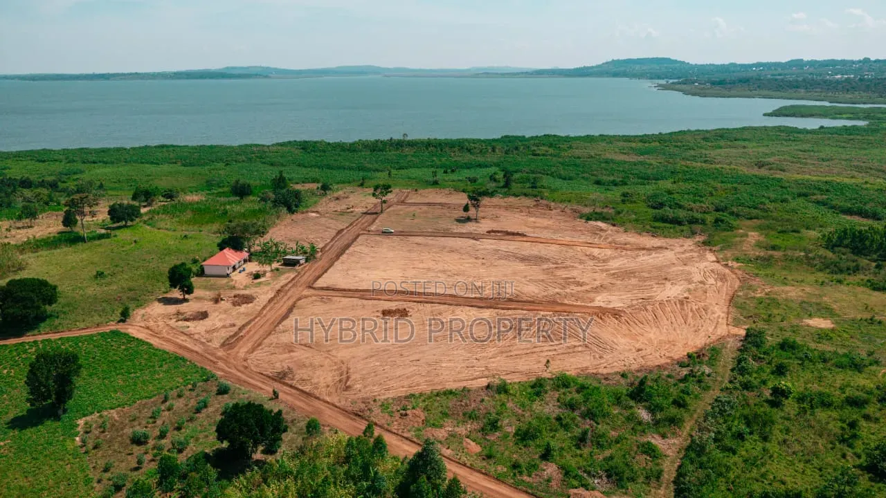 Prime Plots for Sale at Buwaya~Kasanje Lakeview Elit Estate~Entebbe Rd in Kasanje