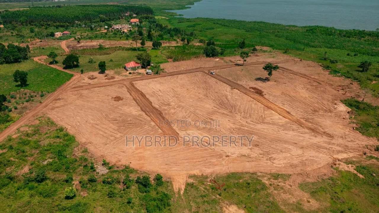 Prime Plots for Sale at Buwaya~Kasanje Lakeview Elit Estate~Entebbe Rd in Kasanje