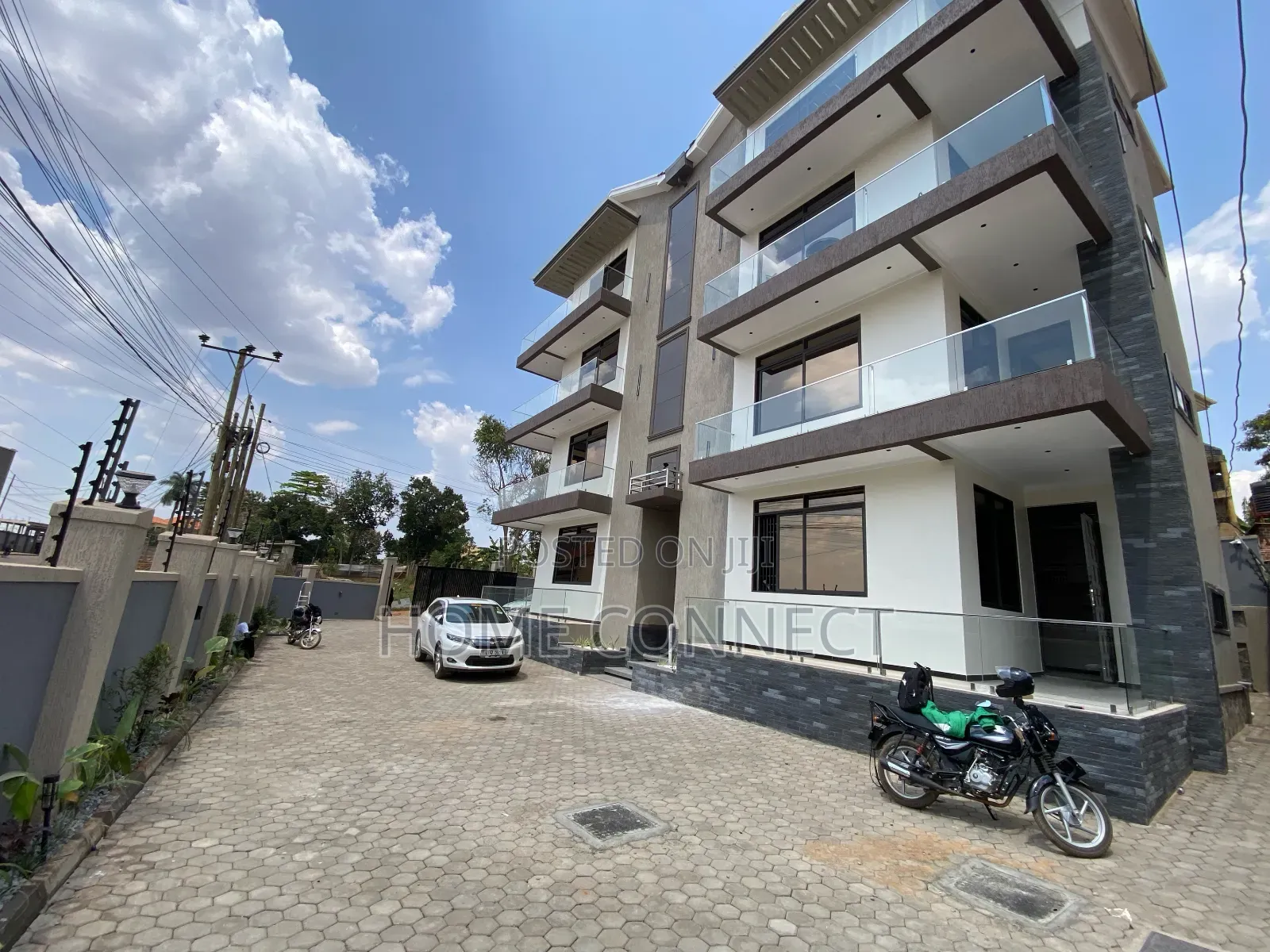 2bdrm Apartment in Kisaasi Bahai, Central Division for rent in Central Division