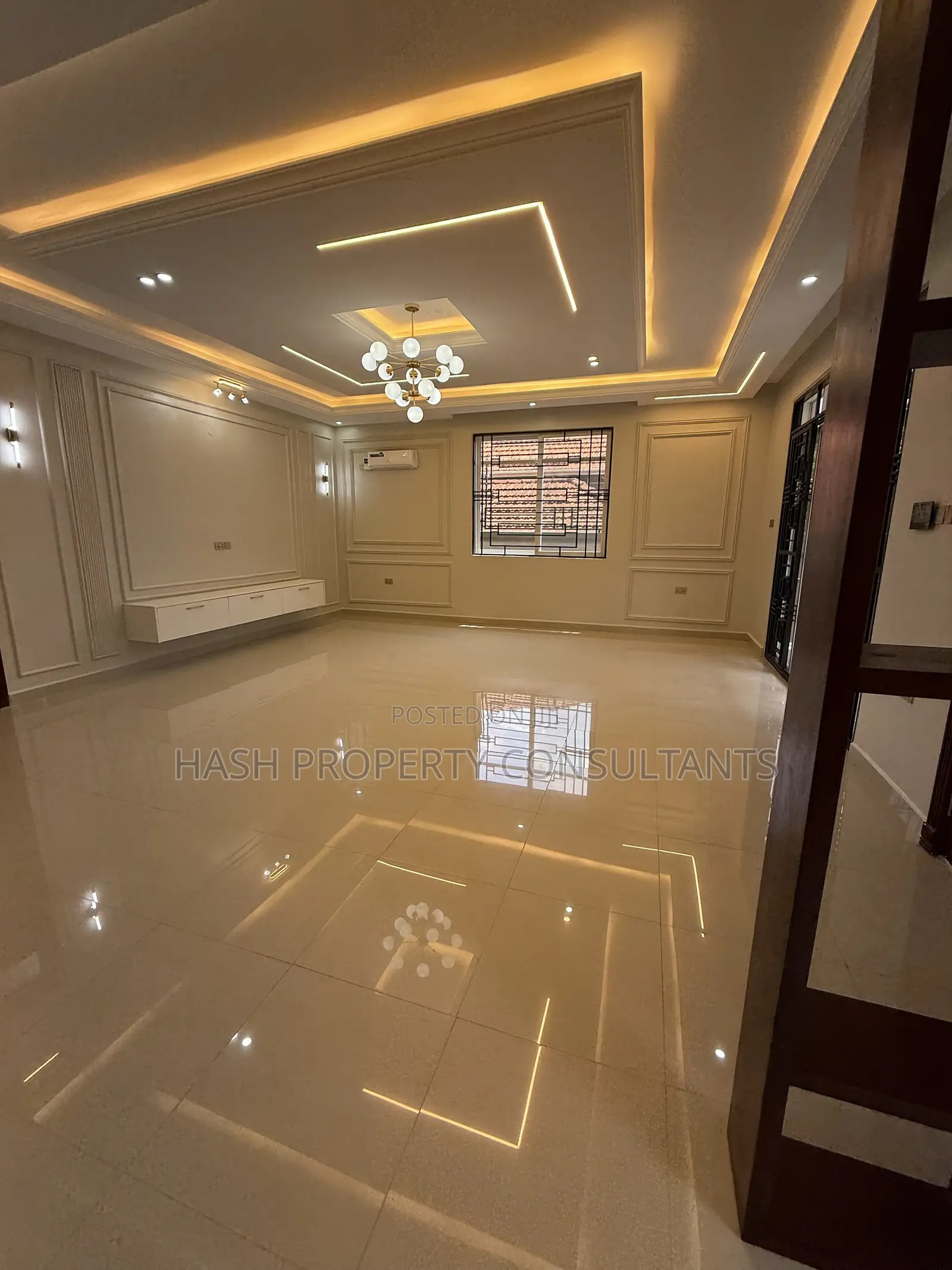 6bdrm House in Akright City, Central Division for sale in Central Division