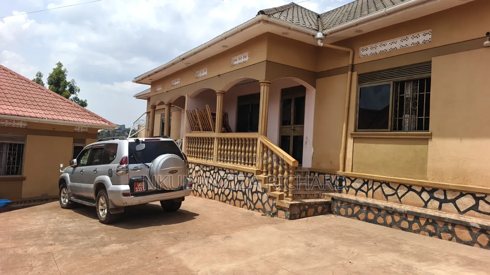 3bdrm Bungalow in Mbalwa, Kira for sale in Kira