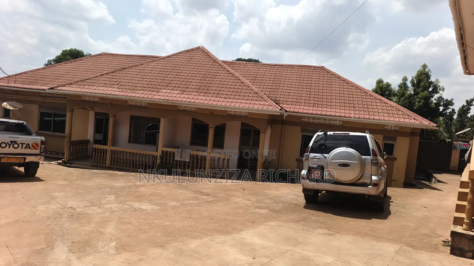3bdrm Bungalow in Mbalwa, Kira for sale in Kira