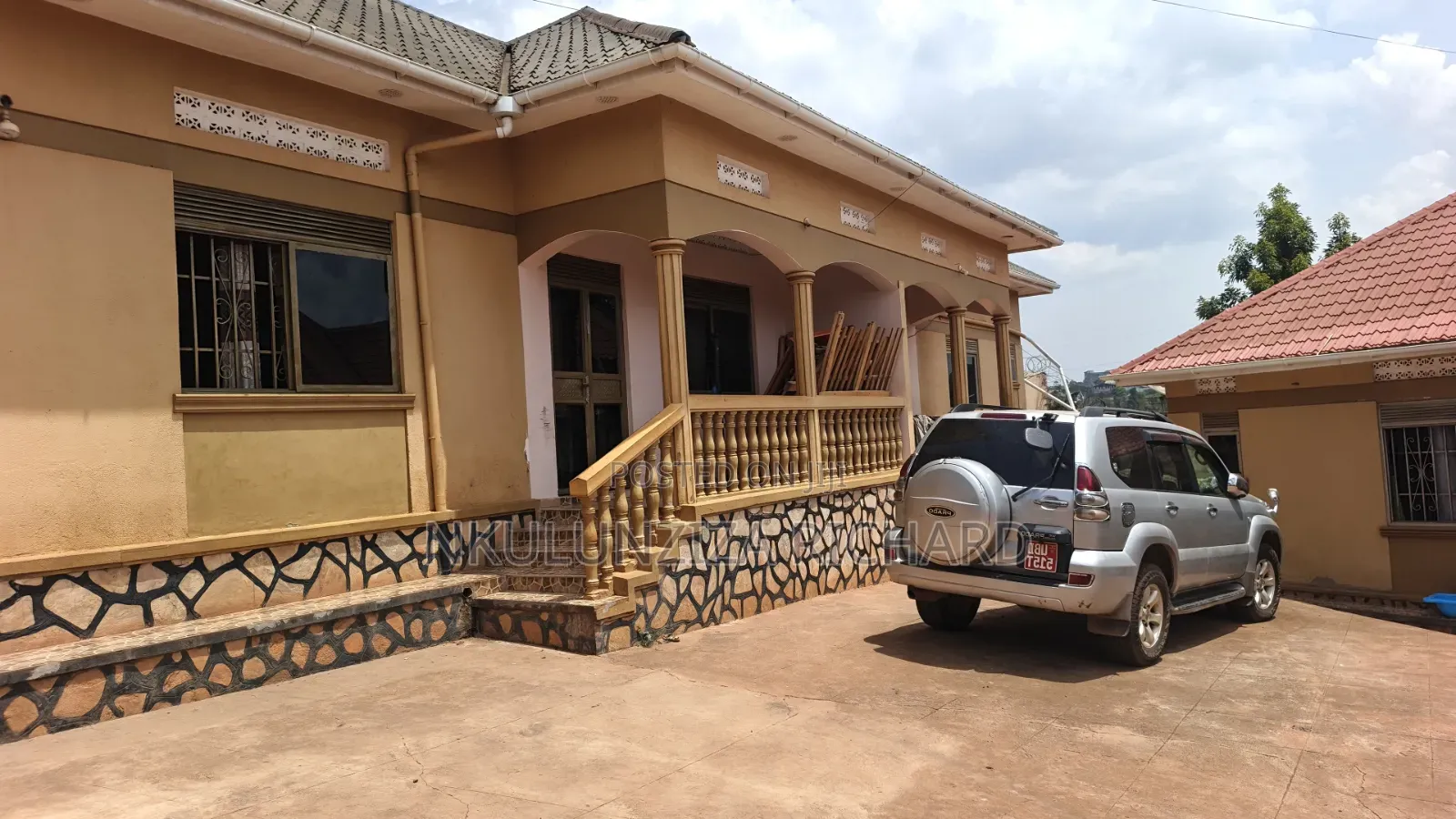 3bdrm Bungalow in Mbalwa, Kira for sale in Kira