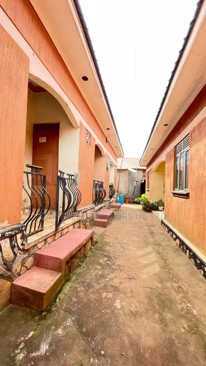 2bdrm Duplex in Division A for sale in Division A