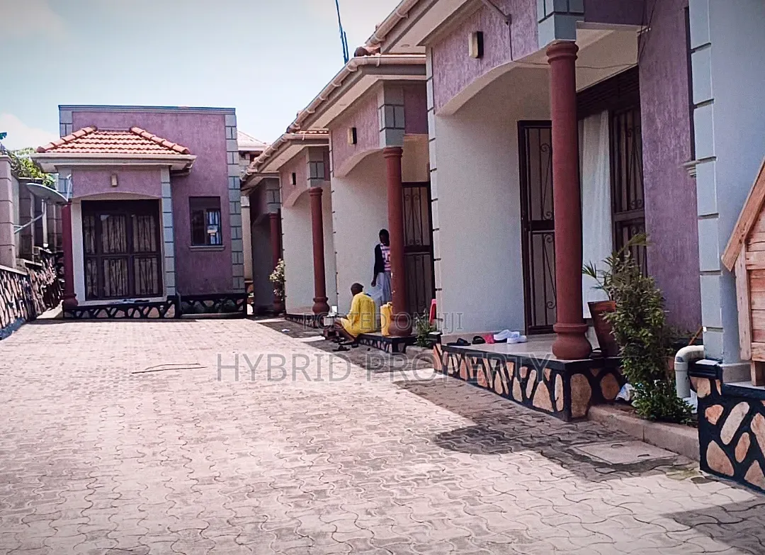 6bdrm Apartment in Kira~Bulindo Along for sale in Kira