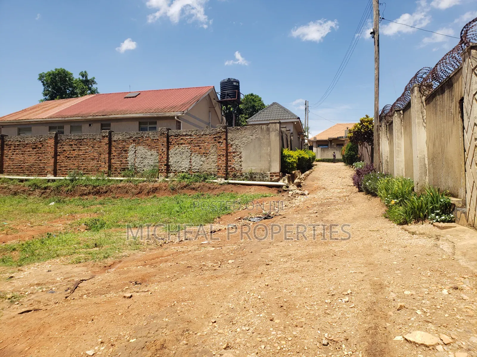 Plot for Sell Kitezi Kabaganda at 35m With Land Titles in Kawempe