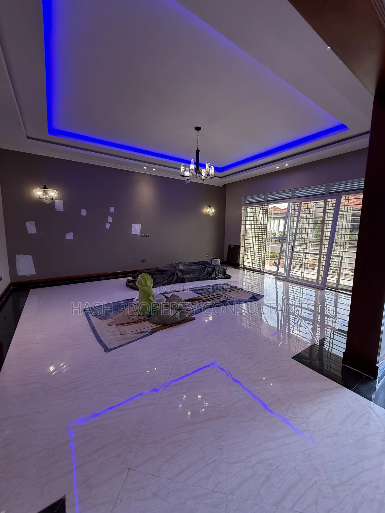 5bdrm House in Akright City, Central Division for sale in Central Division