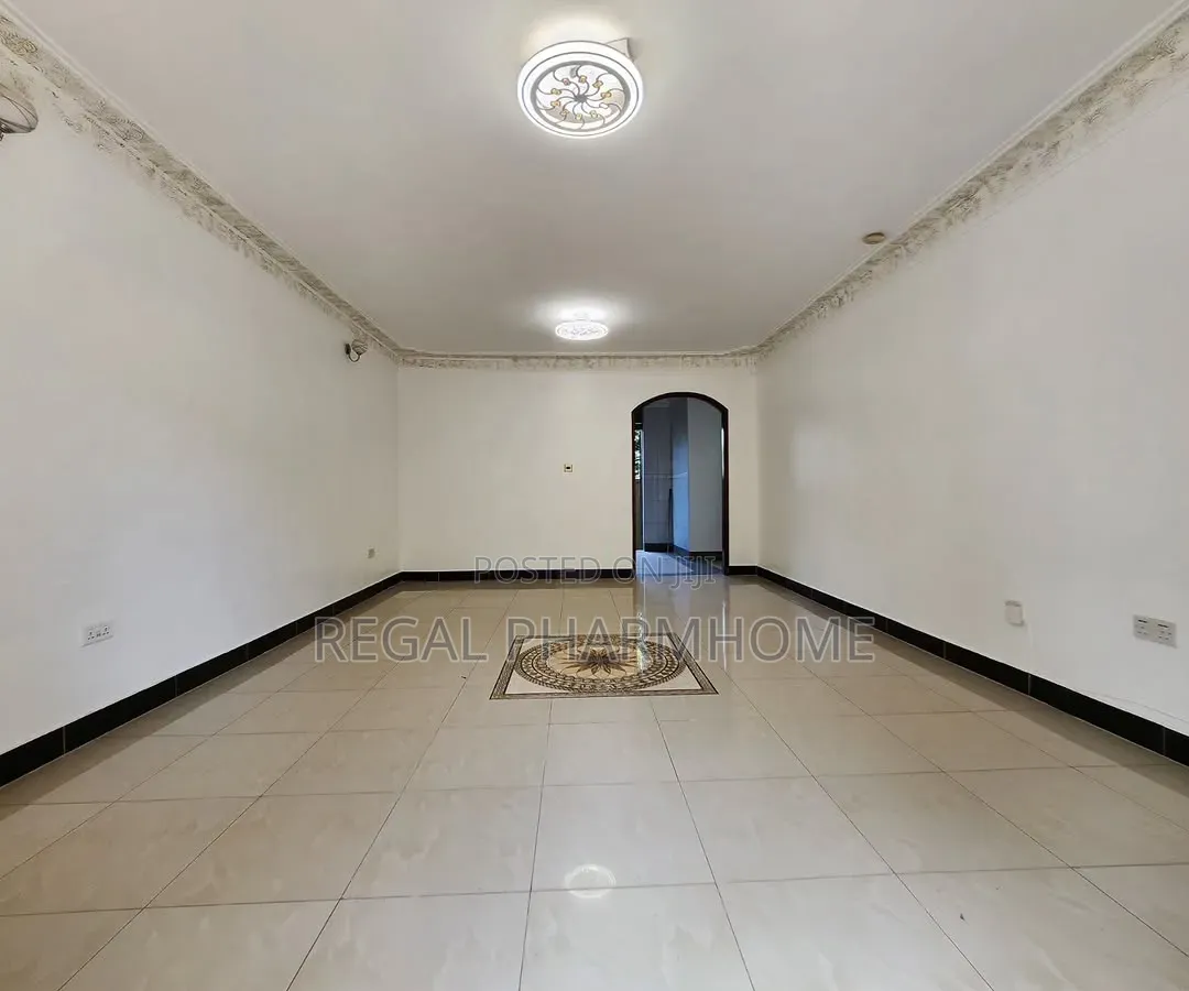 4bdrm Apartment in Sseguku Katale, Central Division for rent in Central Division