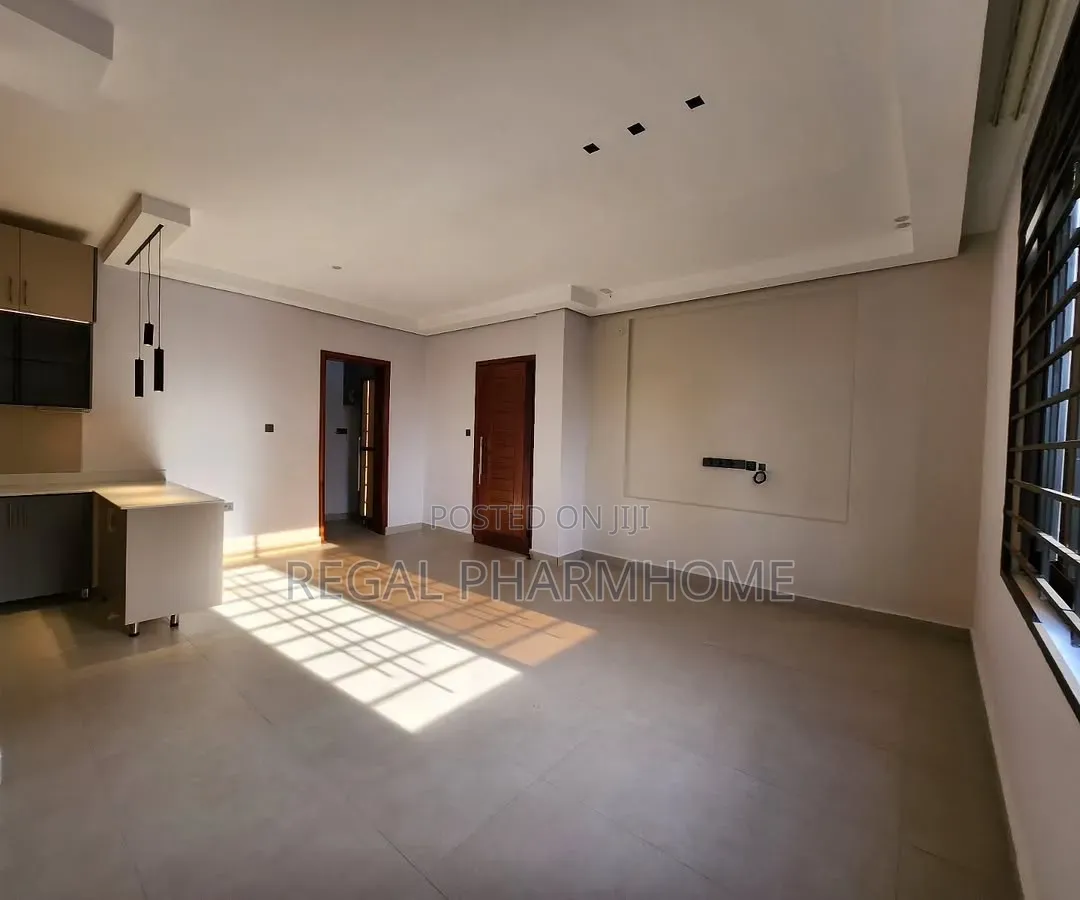 4bdrm Apartment in Sseguku Katale, Central Division for rent in Central Division