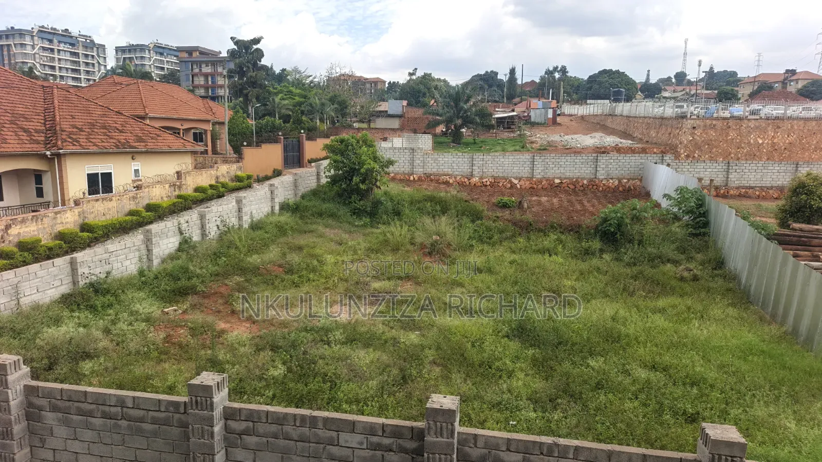 Quick Sale 23 Decimals for Sale in Kireka Namungongo Road in Kira