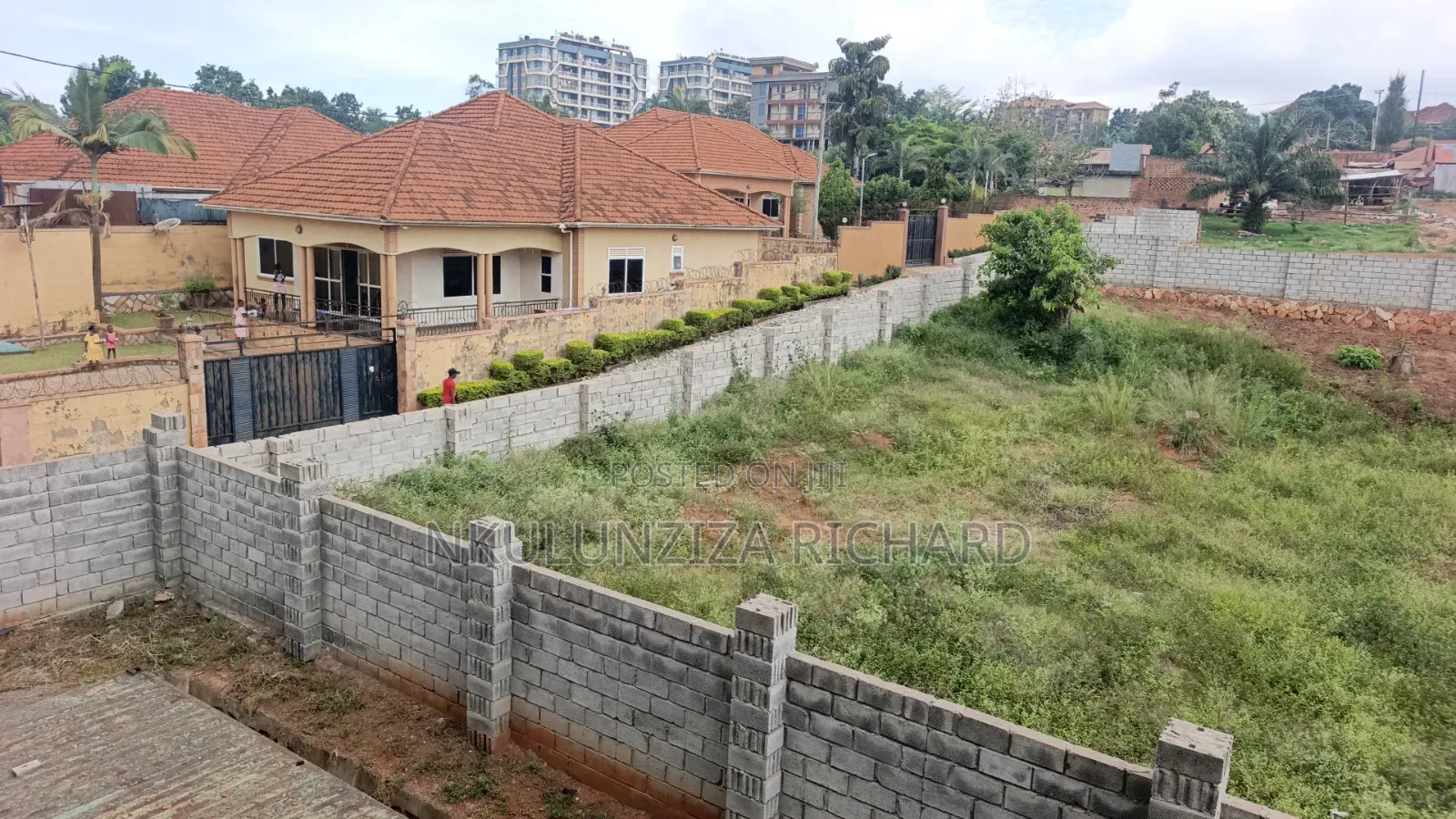 Quick Sale 23 Decimals for Sale in Kireka Namungongo Road in Kira