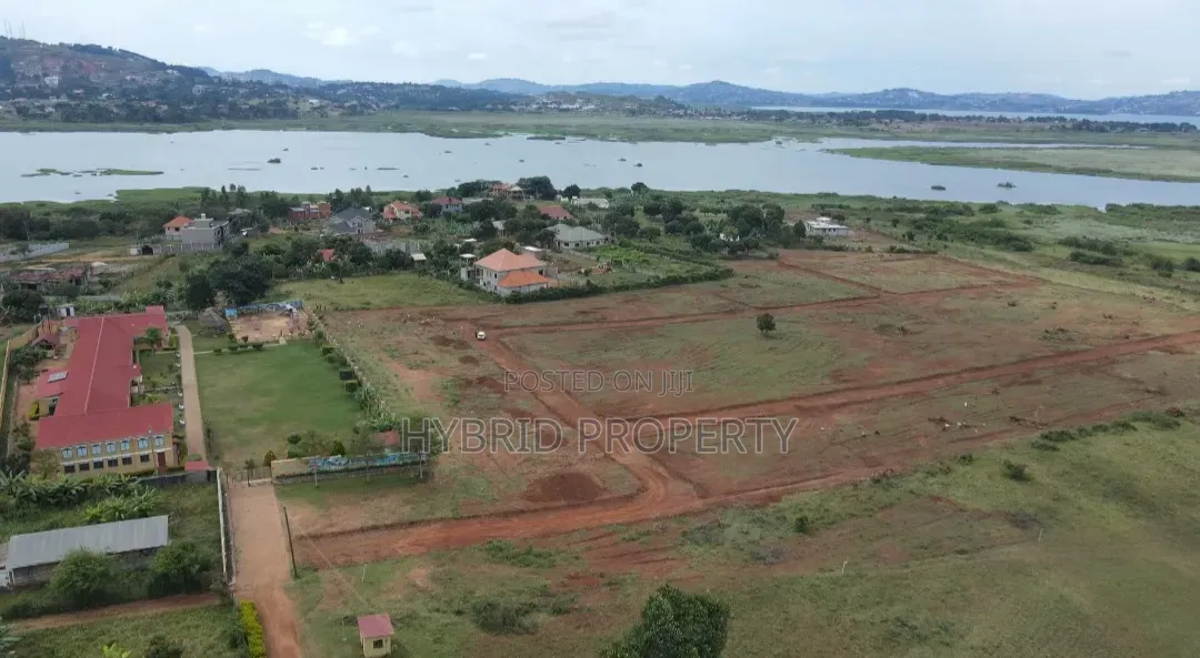 Prime Plots for Sale at Bwerenga Cool Breeze Lake View Land Estate. in Katabi