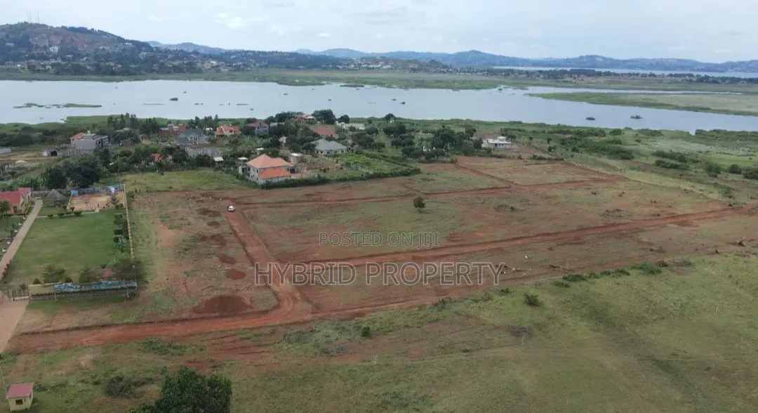 Prime Plots for Sale at Bwerenga Cool Breeze Lake View Land Estate. in Katabi