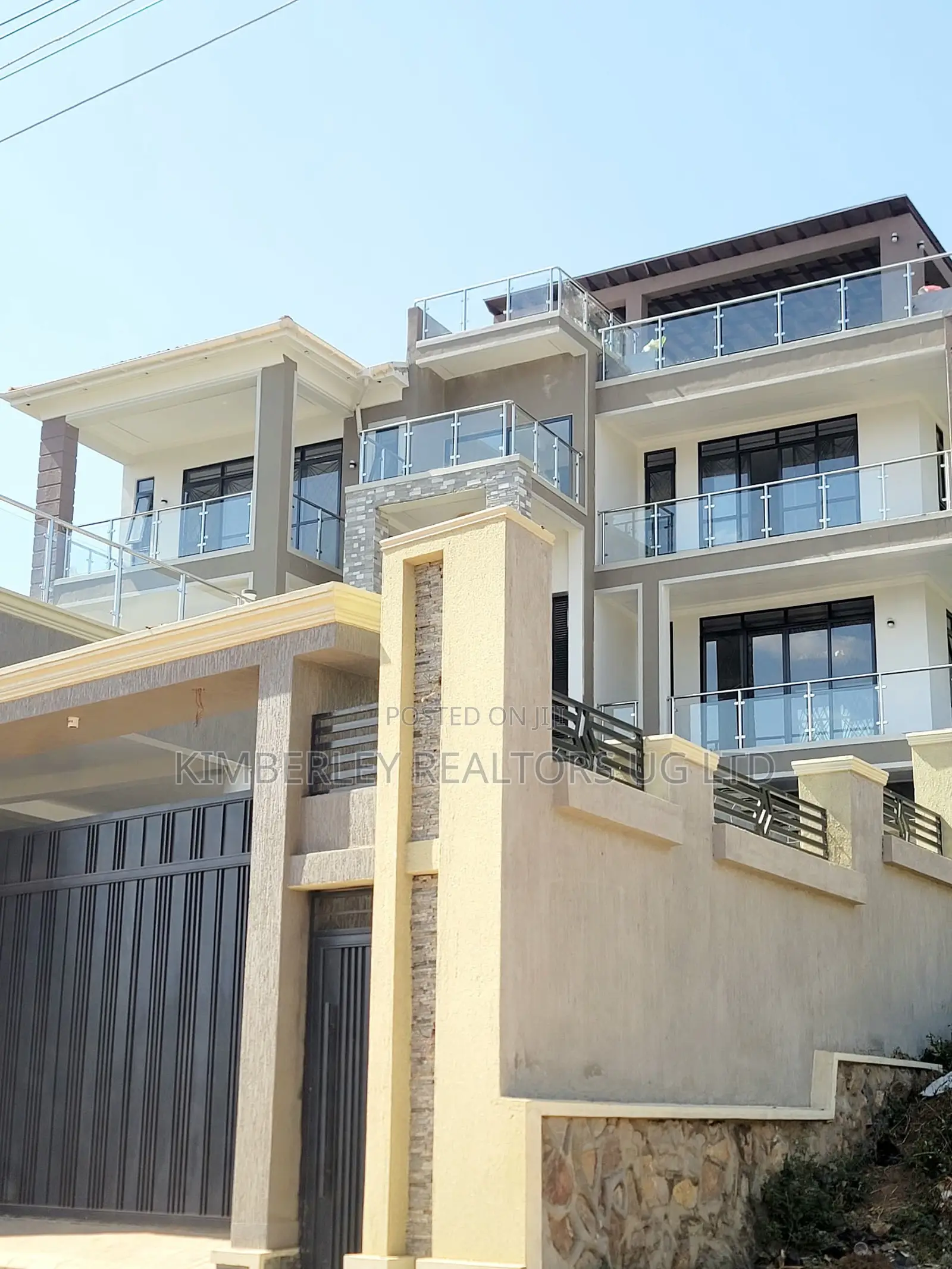8bdrm Mansion in Division A for sale in Division A