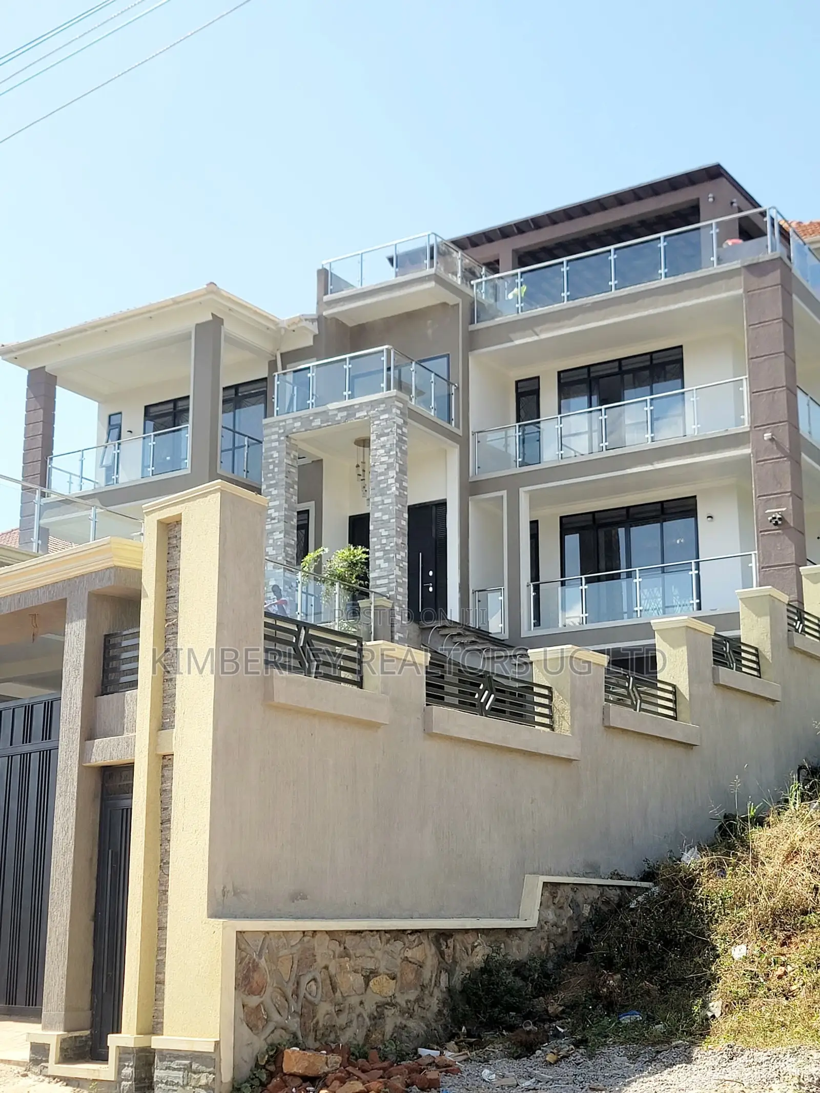 8bdrm Mansion in Division A for sale in Division A