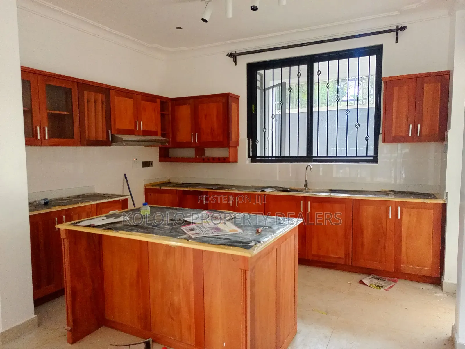 2bdrm Apartment in Bugolobi, Central Division for rent in Central Division