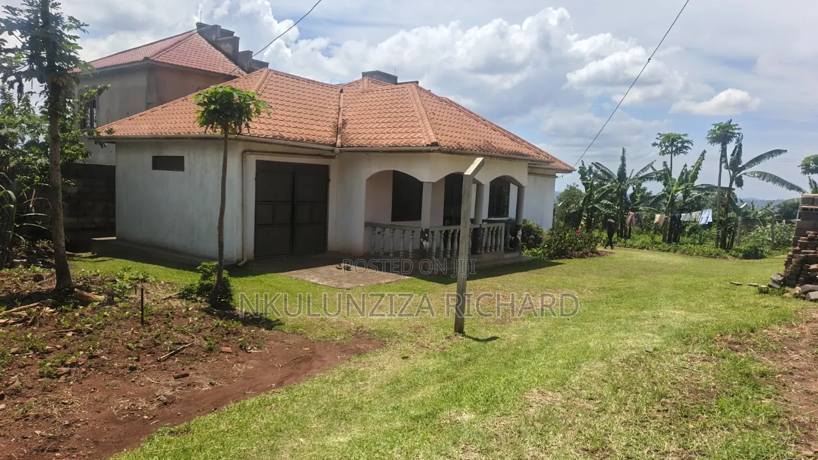 3bdrm Bungalow in Nabusugwe, Kira for sale in Kira